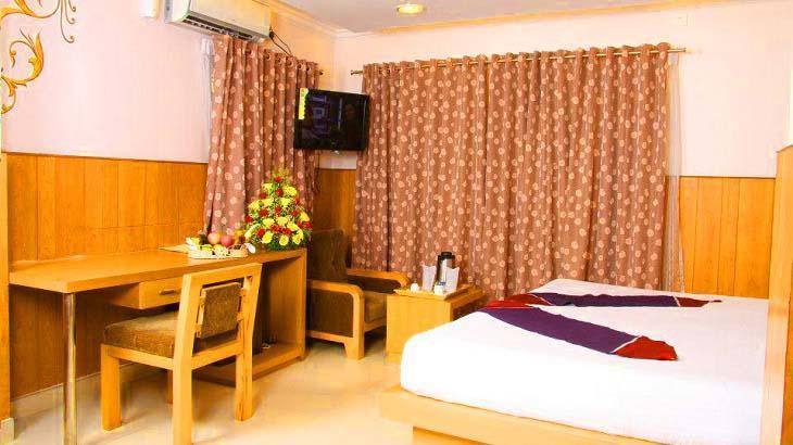 La Promenade Hotel Ковалам Екстериор снимка